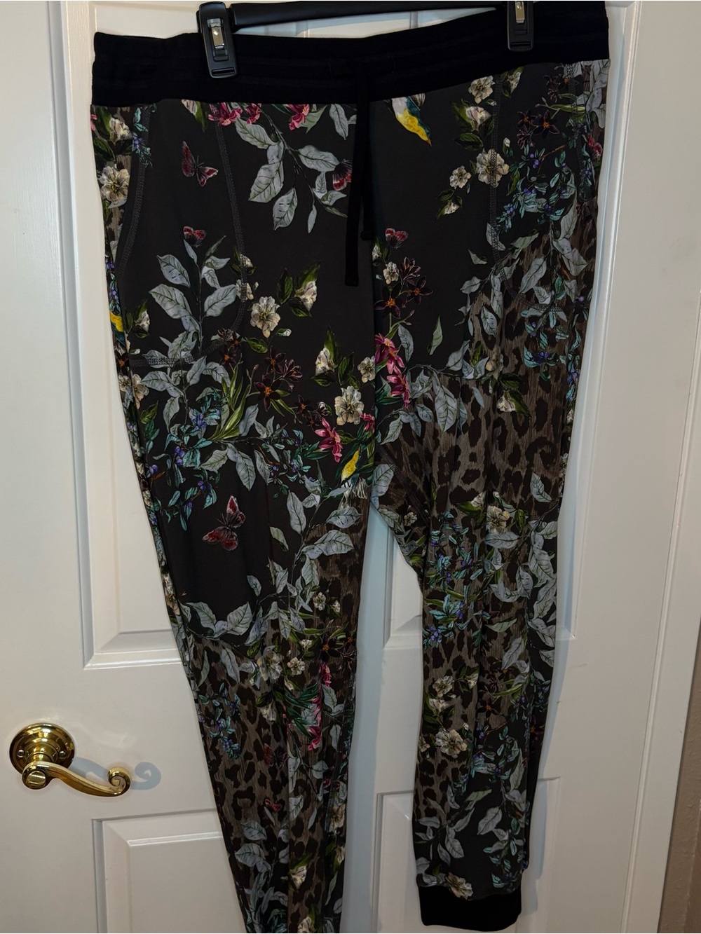 Johnny Was Sweat Suit Set - Picture 7 of 10